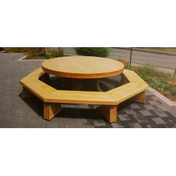 Table pique-nique en bois de robinier Ø 3,20 m